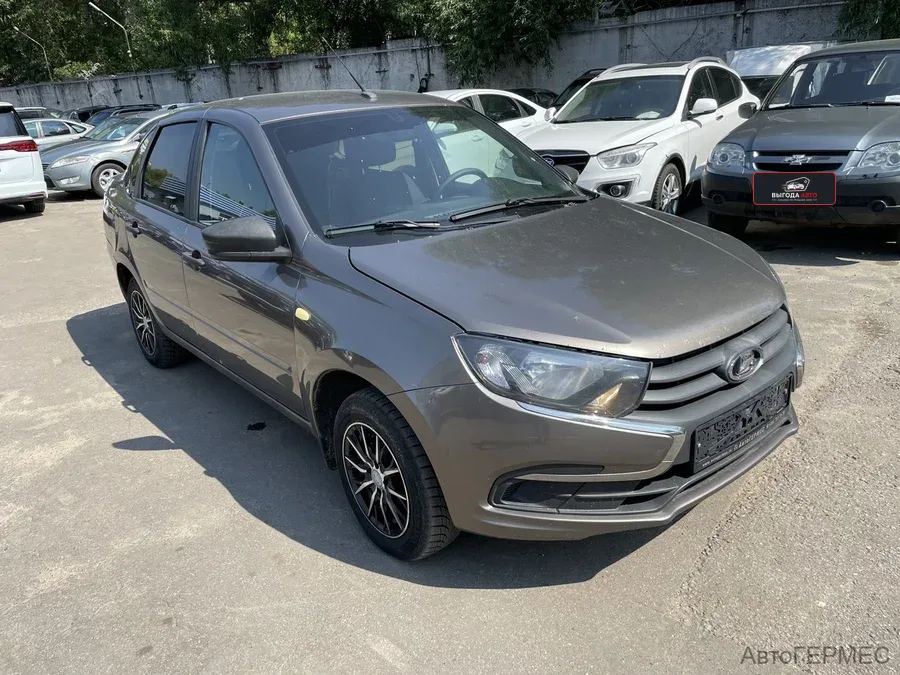 Lada Granta I РЕСТАЙЛИНГ, 1.6 MT (87 л.с.)